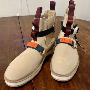 Hi-line EQ Chelsea Boots